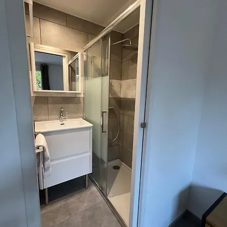 Chambre Avec Salle D'Eau Privee Dans Appartement Partage 200 M Du Tram Montpellier Room photo